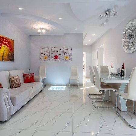 Apartment In Saranda Dış mekan fotoğraf