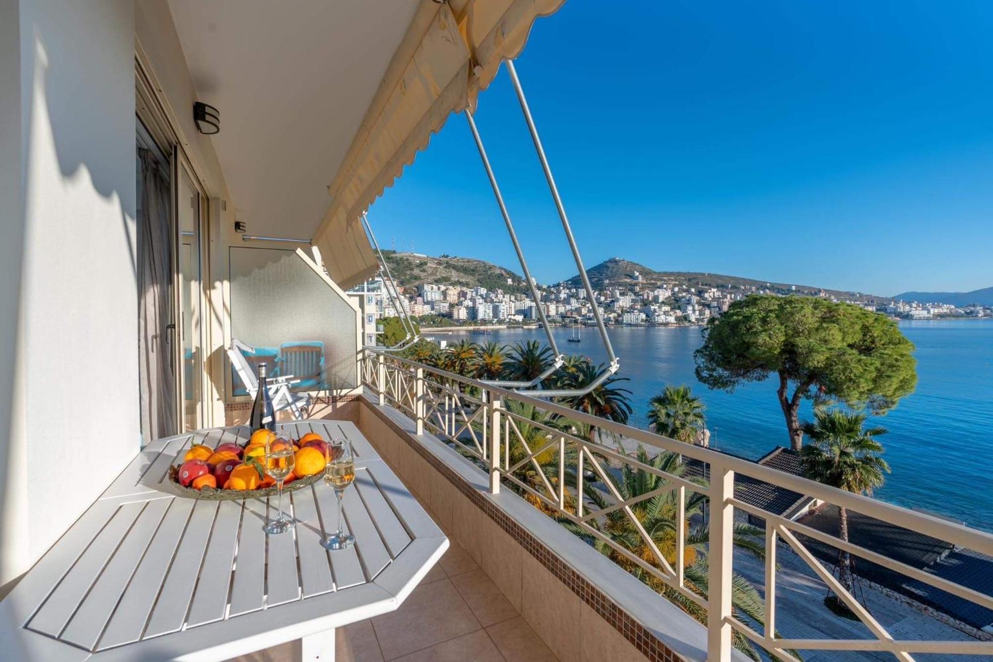Apartment In Saranda Dış mekan fotoğraf